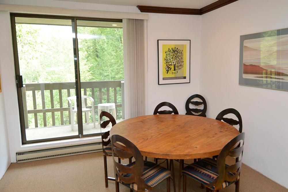 Riverview Unit 8, All The Essentials Riverside Condo With Access To Pool & Hot Tub Aspen Exterior photo